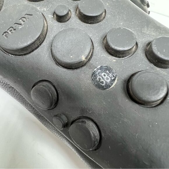 Prada Women's Black Leather Loafers Size 38.5 / 8.5 - Picture 11 of 11